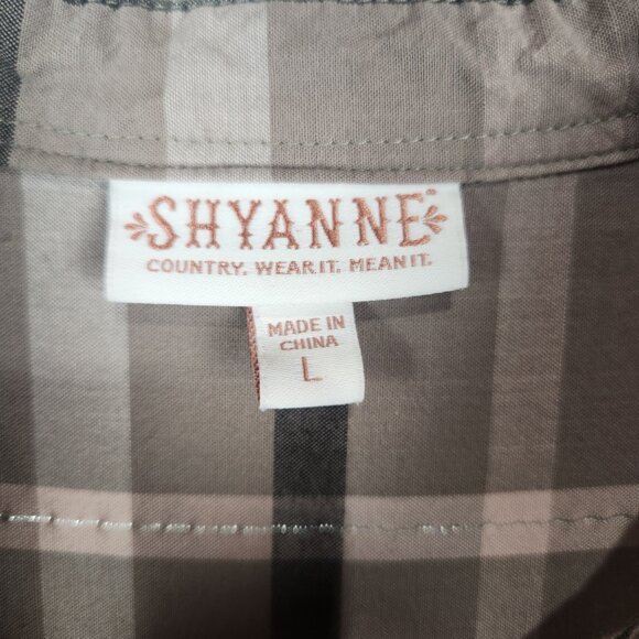 Shyanne Western Button Up Shirt Women's L Brown Pink Plaid Ruffle Feminine - Picture 6 of 8